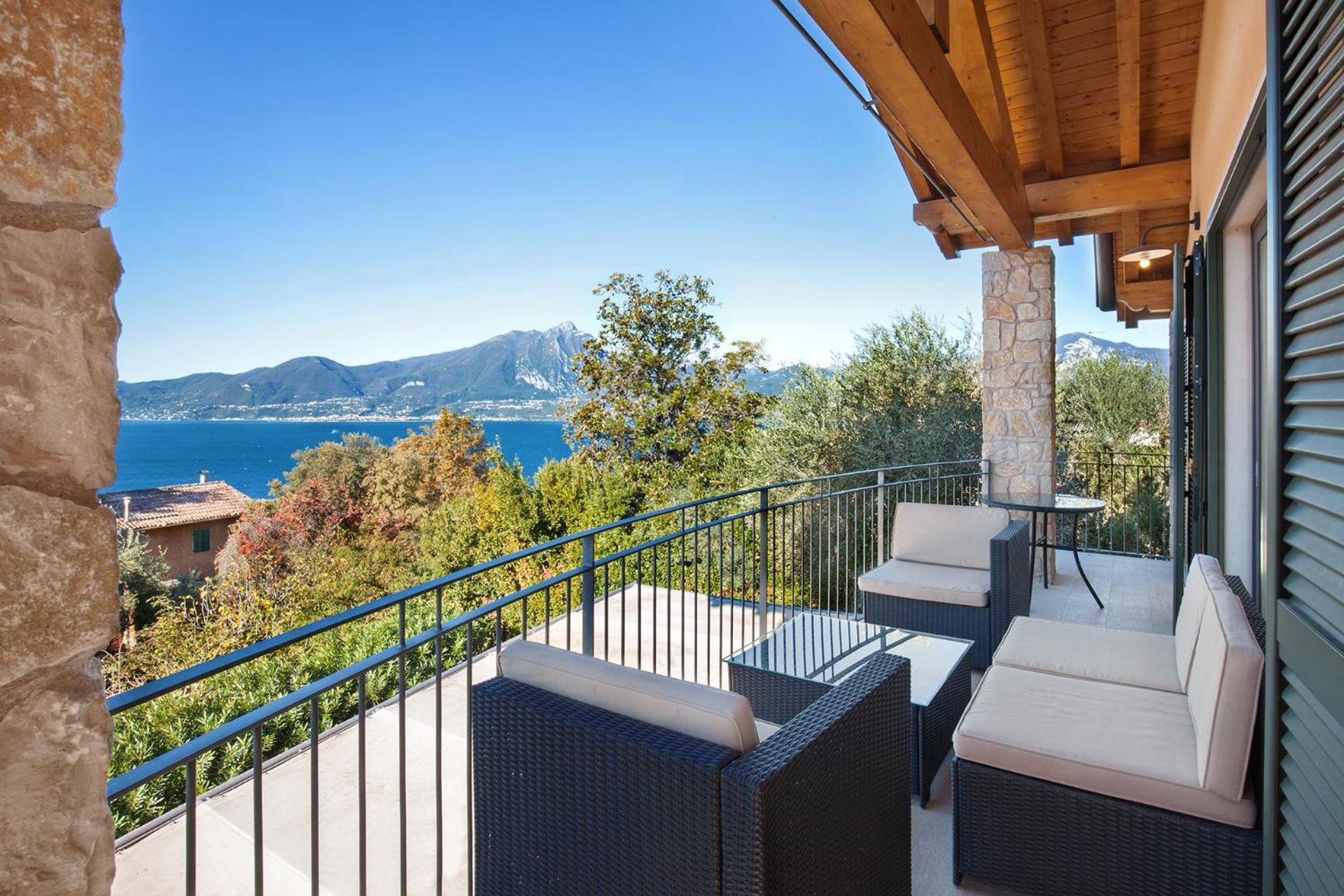 Villa Loncrino - Fine Living Torri Del Benaco Extérieur photo